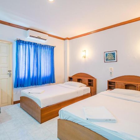 Break Point Hotel Patong Exterior foto