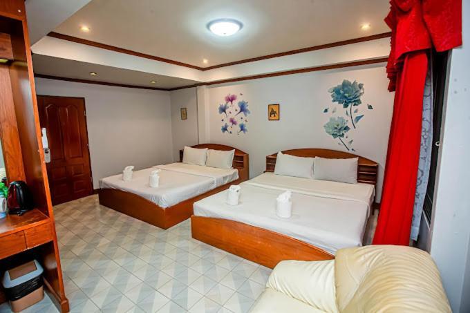 Break Point Hotel Patong Exterior foto