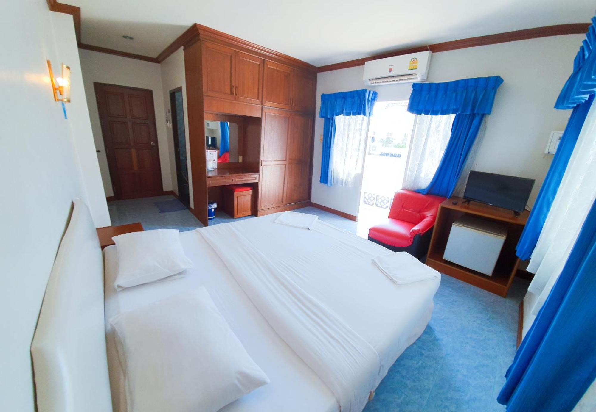 Break Point Hotel Patong Exterior foto