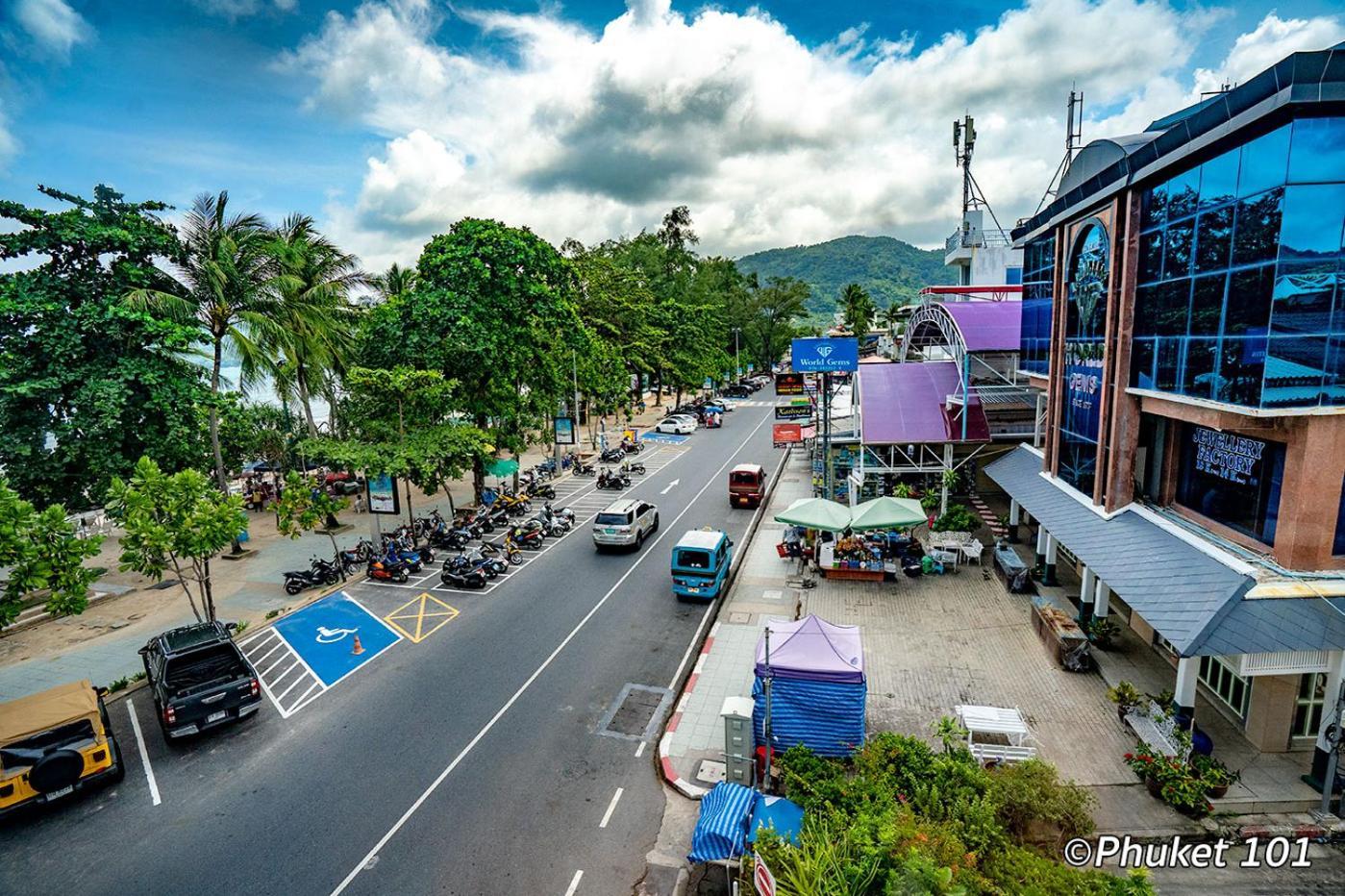 Break Point Hotel Patong Exterior foto